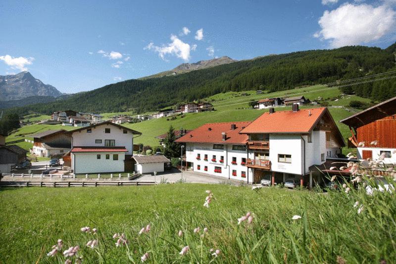Landhaus Sepp Santer Sölden Esterno foto